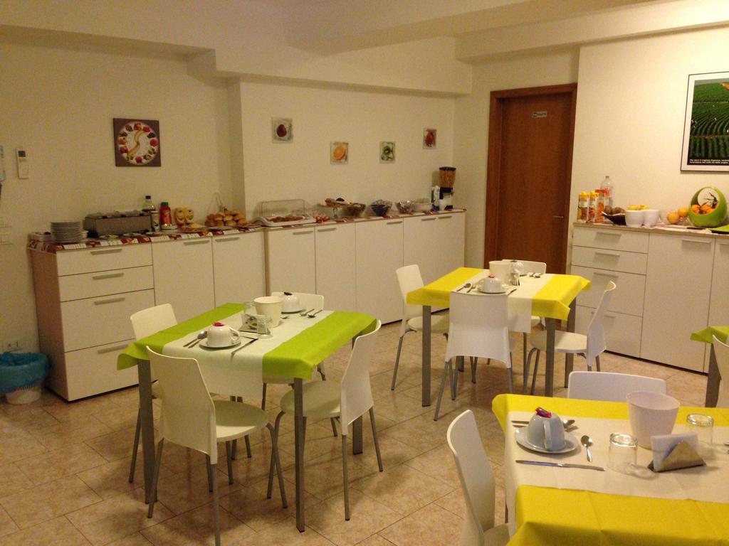 B&B Bonomelli Bergamo Eksteriør billede