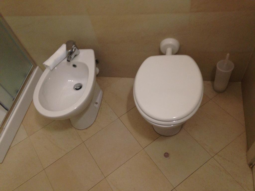 B&B Bonomelli Bergamo Eksteriør billede